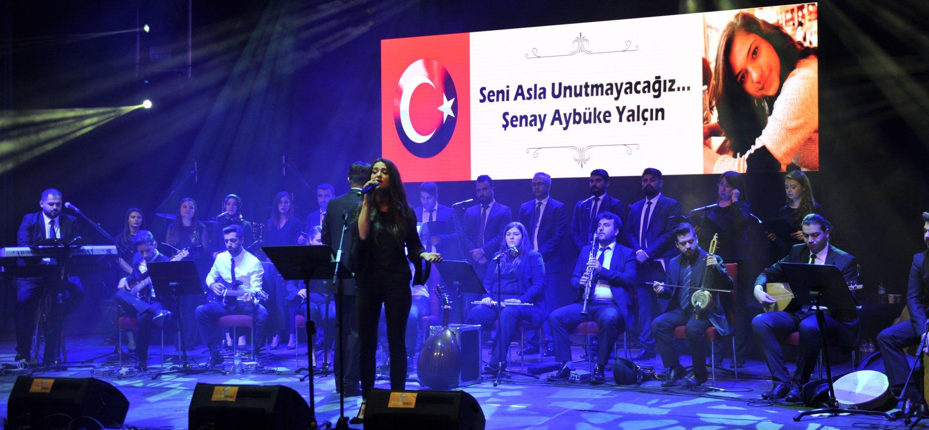 ŞEHİT AYBÜKE YALÇIN´IN ARKADAŞLARI İLE BURAY´DAN ÖĞRETMENLERE KONSER 