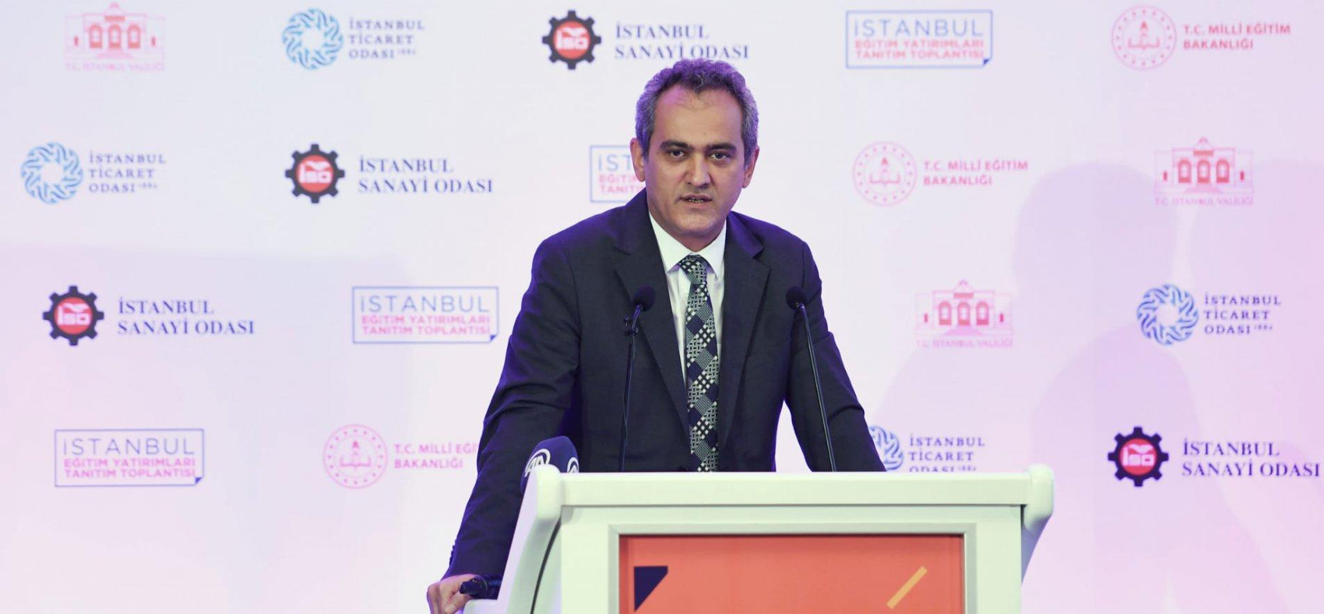 BAKAN ÖZER, İSTANBUL EĞİTİM YATIRIMLARI TANITIM TOPLANTISI'NA KATILDI