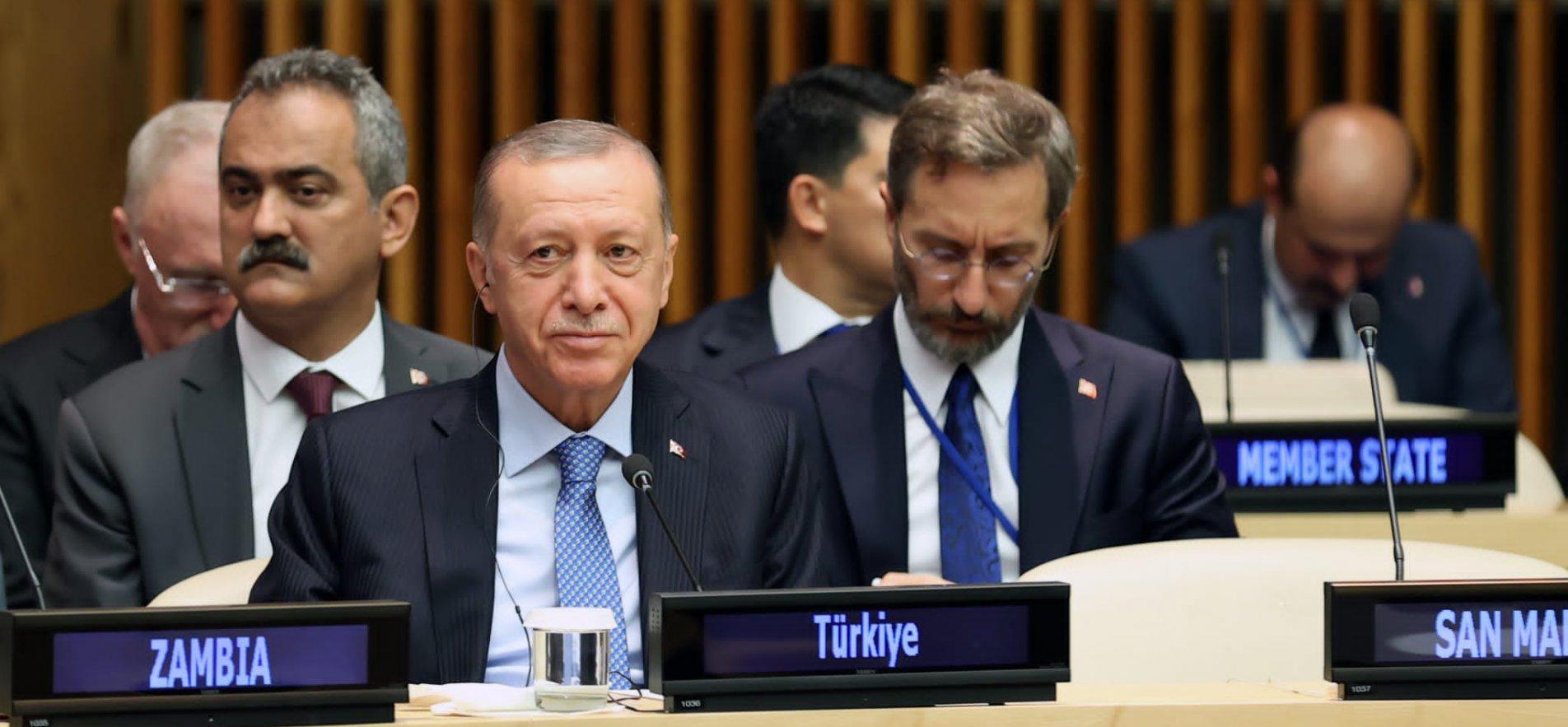 CUMHURBAŞKANI ERDOĞAN VE BAKAN ÖZER, NEW YORK'TA BM VESAYET KONSEYİ'NDE DÜZENLENEN EĞİTİMİN DÖNÜŞTÜRÜLMESİ ZİRVESİ'NE KATILDI