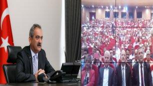 BAKAN ÖZER, MERSİN'DE YAPILAN KOORDİNASYON TOPLANTISINA KATILARAK YENİ EĞİTİM YILI HAZIRLIKLARINI ANLATTI