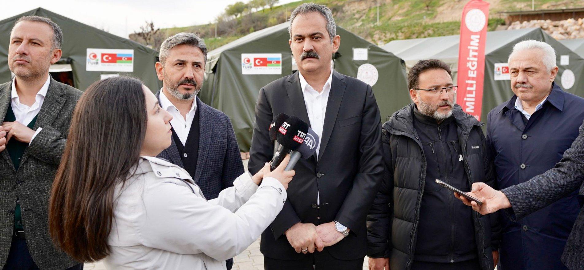 DEPREM BÖLGESİNDE 1000'İN ÜZERİNDE DESTEK NOKTASINDA LGS VE YKS HAZIRLIK KURSLARI DEVAM EDİYOR